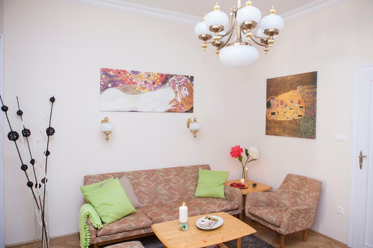 Synagogue View Apartment 布达佩斯 外观 照片